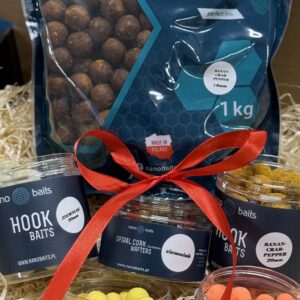 BOX WALENTYNKOWY KARPIOWY banan-crab-pepper i ziemniak